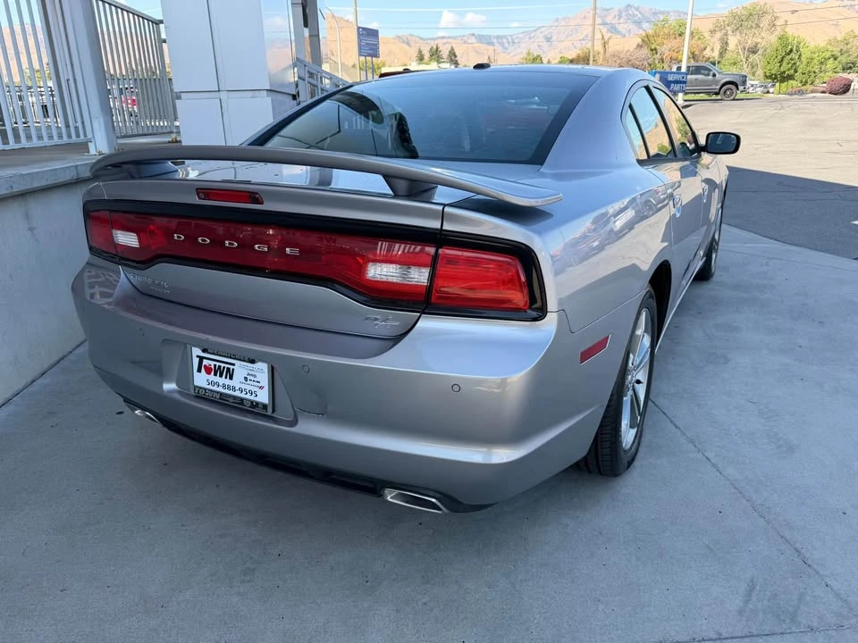 2013 Dodge Charger 7th Gen - Image 4 of 7