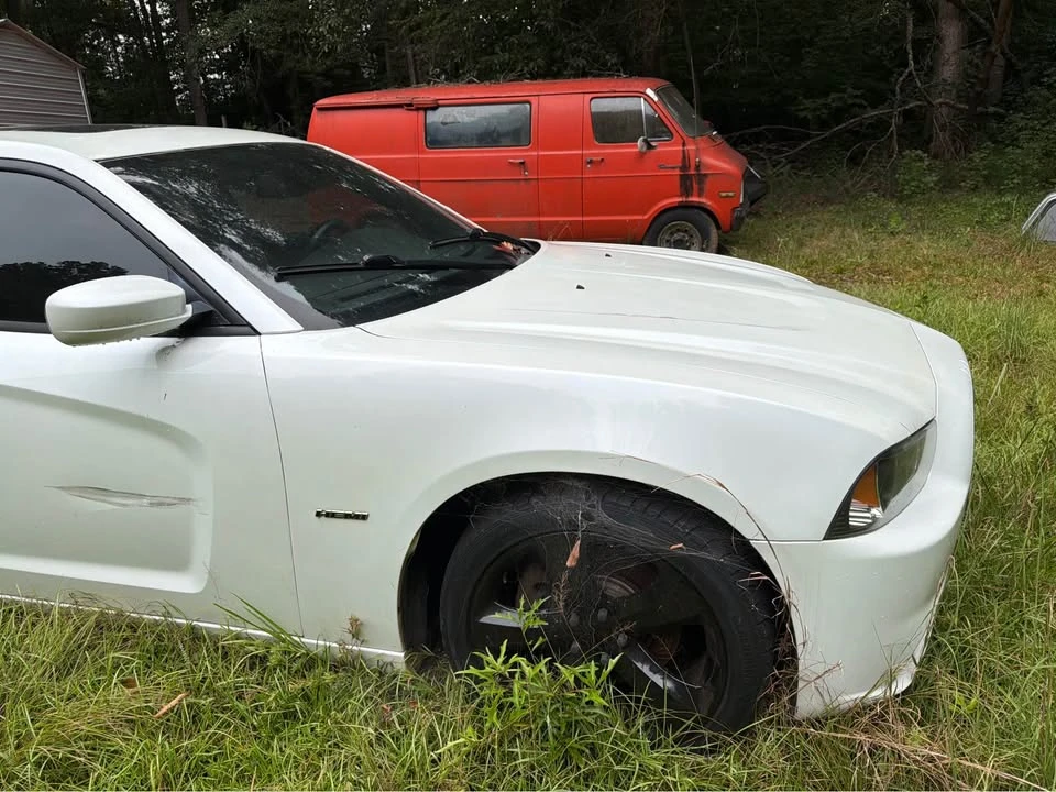 2013 Dodge Charger 7th Gen - Image 2 of 3