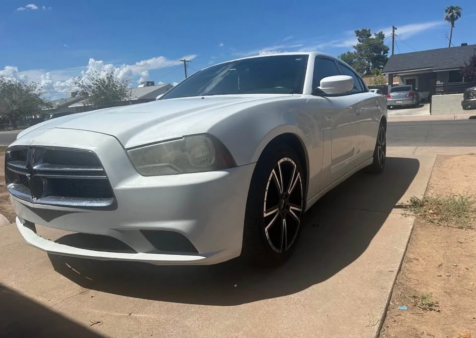 2013 Dodge Charger 7th Gen - Image 6 of 6