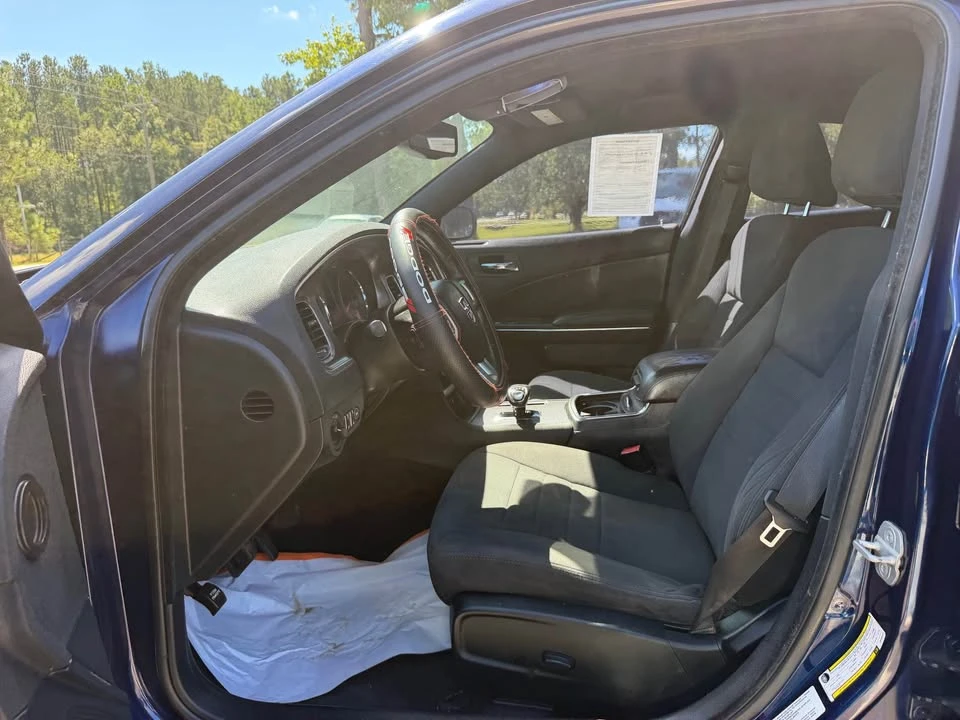 2013 Dodge Charger 7th Gen - Image 5 of 5
