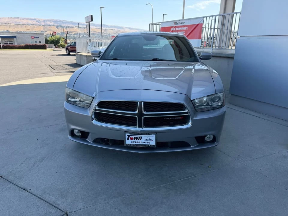 2013 Dodge Charger 7th Gen - Image 2 of 7