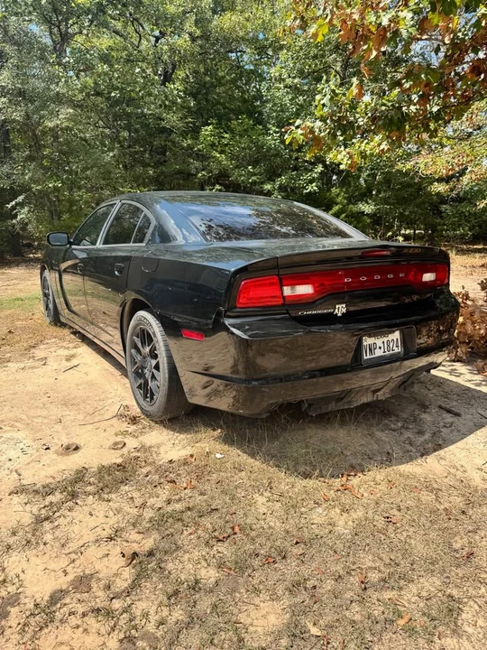 2013 Dodge Charger 7th Gen - Image 4 of 6