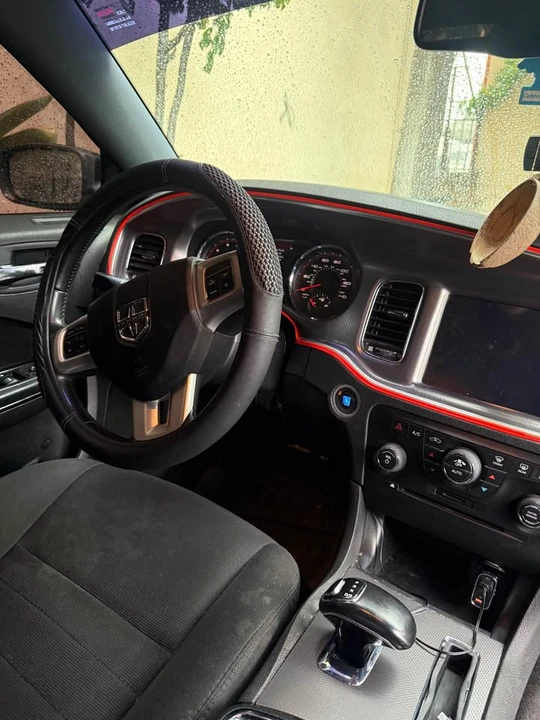 2013 Dodge Charger 7th Gen - Image 6 of 12