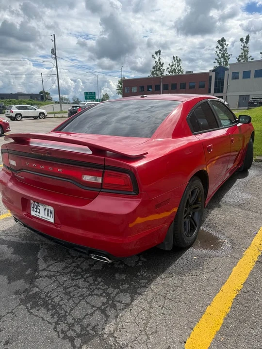 2013 Dodge Charger 7th Gen - Image 3 of 10