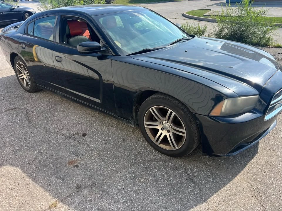 2013 Dodge Charger 7th Gen - Image 2 of 8