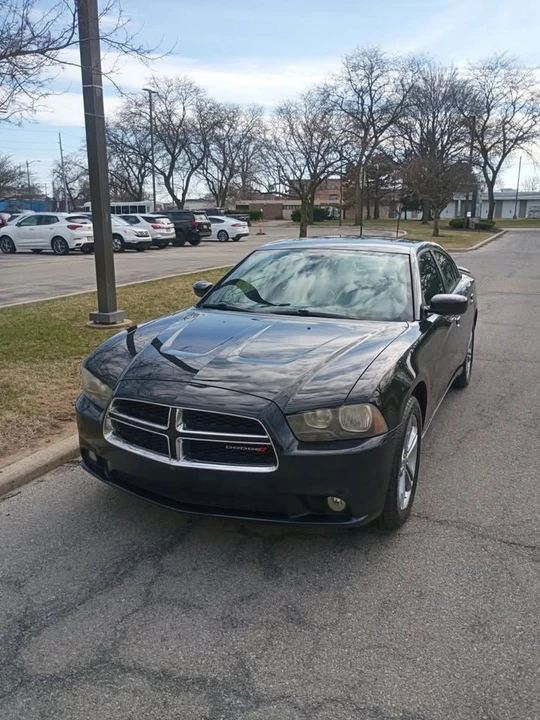 2013 Dodge Charger 7th Gen - Image 2 of 3