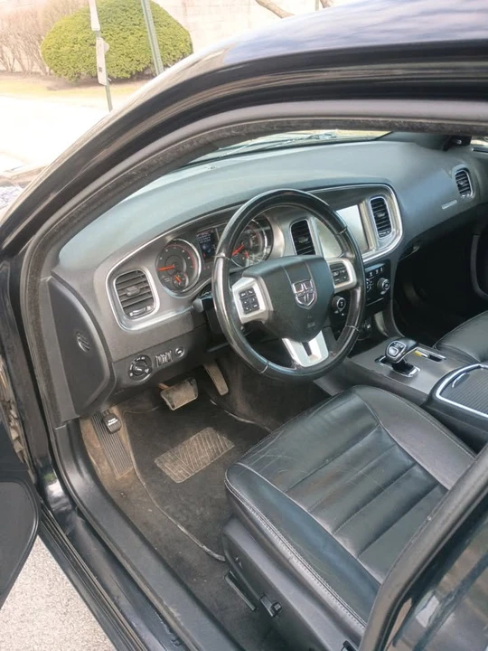 2013 Dodge Charger 7th Gen - Image 3 of 3