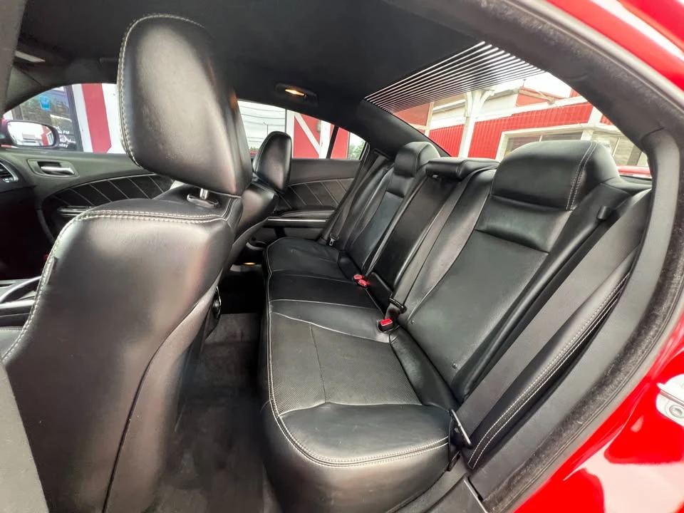 2013 Dodge Charger 7th Gen - Image 15 of 20