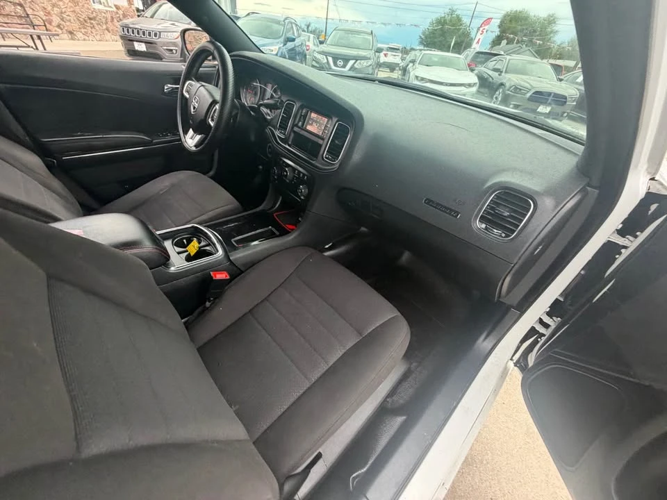 2013 Dodge Charger 7th Gen - Image 14 of 15
