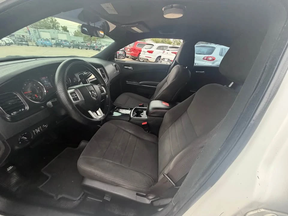 2013 Dodge Charger 7th Gen - Image 7 of 15