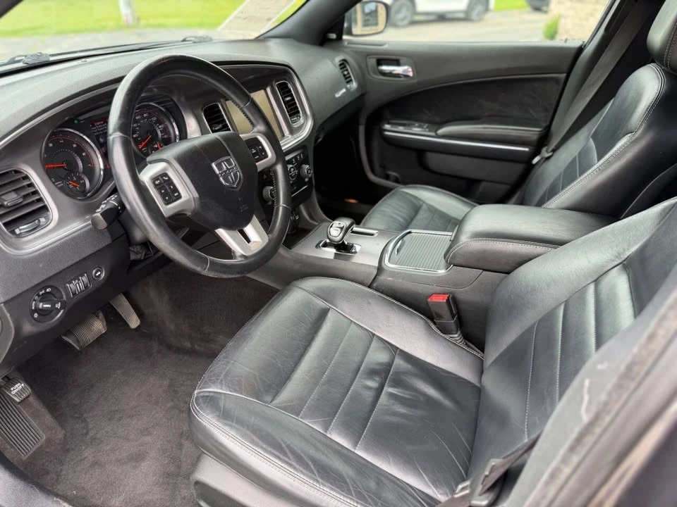 2013 Dodge Charger 7th Gen - Image 9 of 19