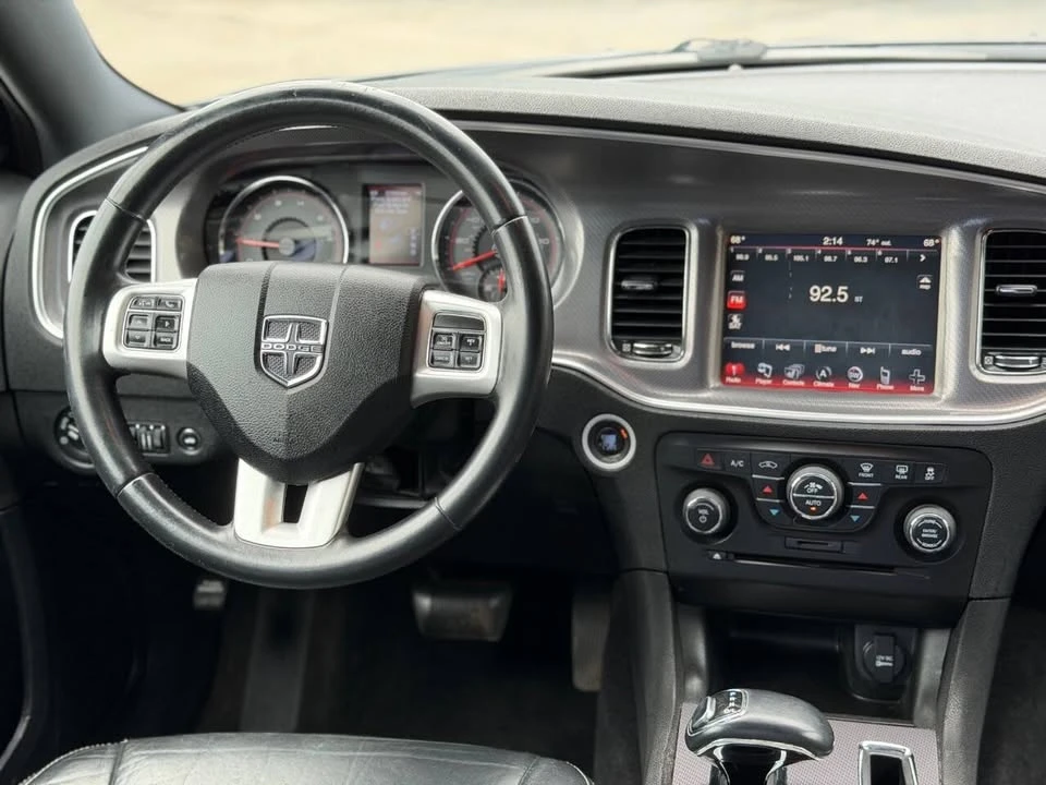 2013 Dodge Charger 7th Gen - Image 15 of 19