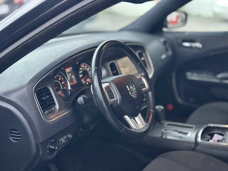 2013 Dodge Charger 7th Gen - Image 13 of 20