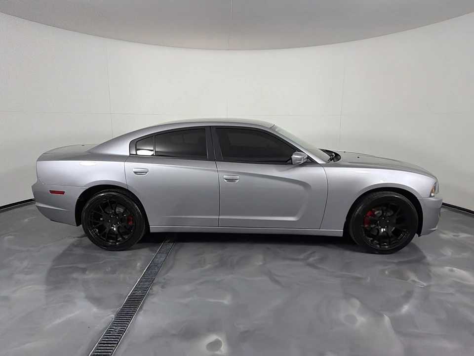 2013 Dodge Charger 7th Gen - Image 4 of 22