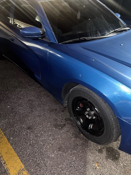 2013 Dodge Charger 7th Gen - Image 3 of 10