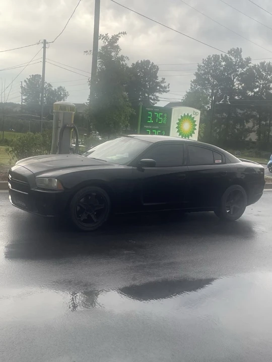 2013 Dodge Charger 7th Gen - Image 3 of 9