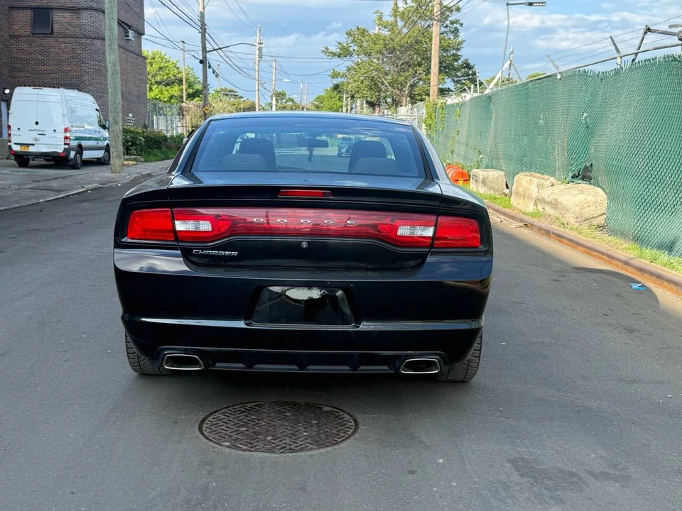 2013 Dodge Charger 7th Gen - Image 6 of 16