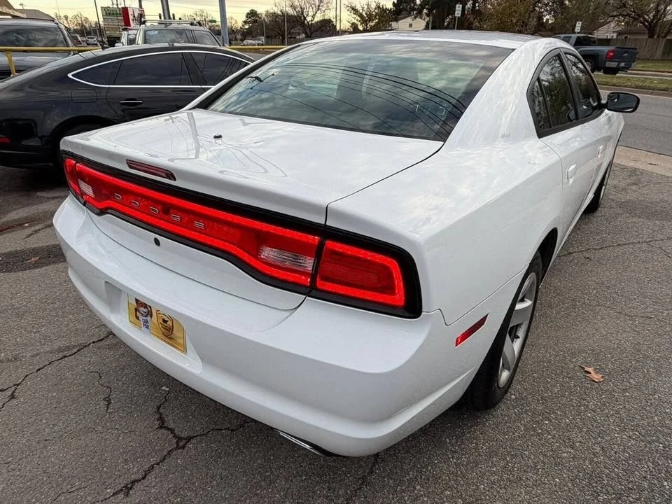 2013 Dodge Charger 7th Gen - Image 5 of 20
