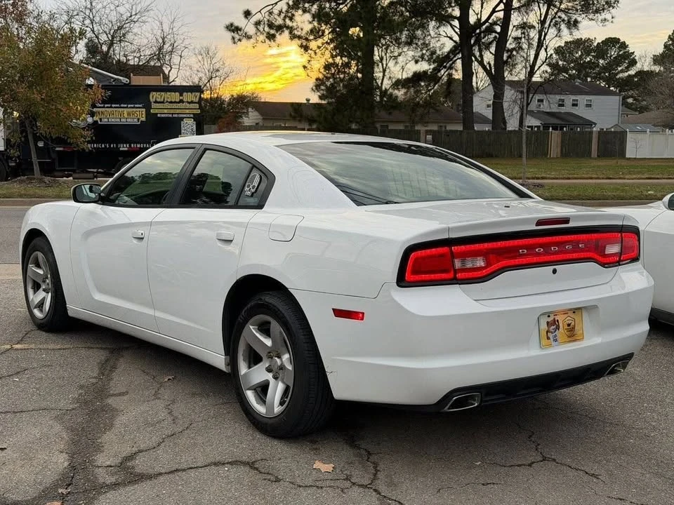 2013 Dodge Charger 7th Gen - Image 7 of 20