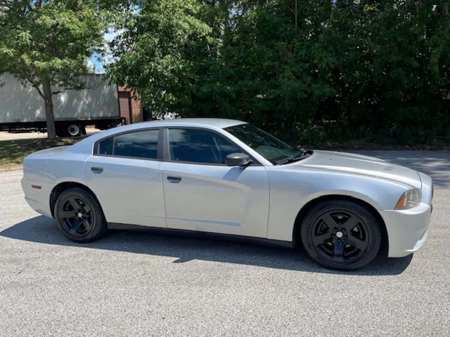 2013 Dodge Charger 7th Gen - Image 2 of 11
