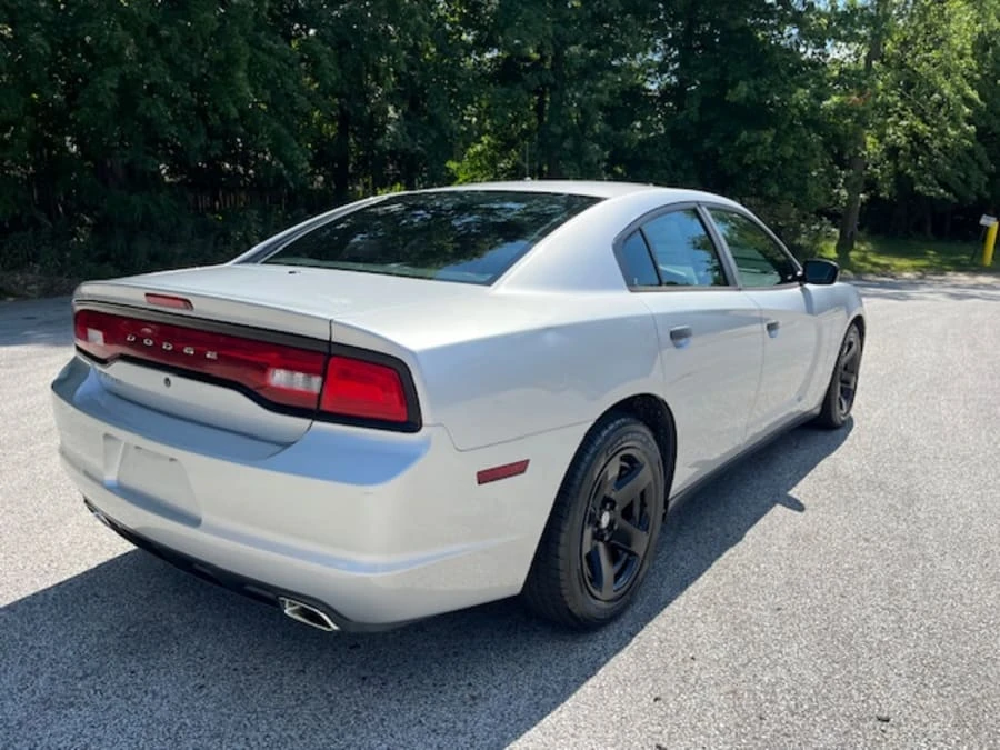 2013 Dodge Charger 7th Gen - Image 3 of 11