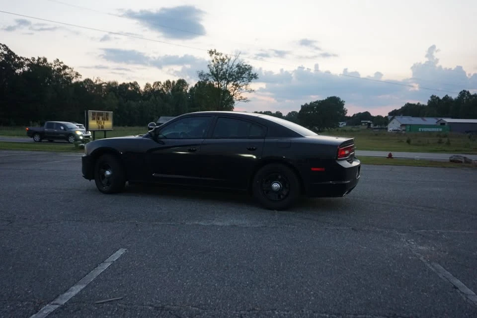 2013 Dodge Charger 7th Gen - Image 8 of 12