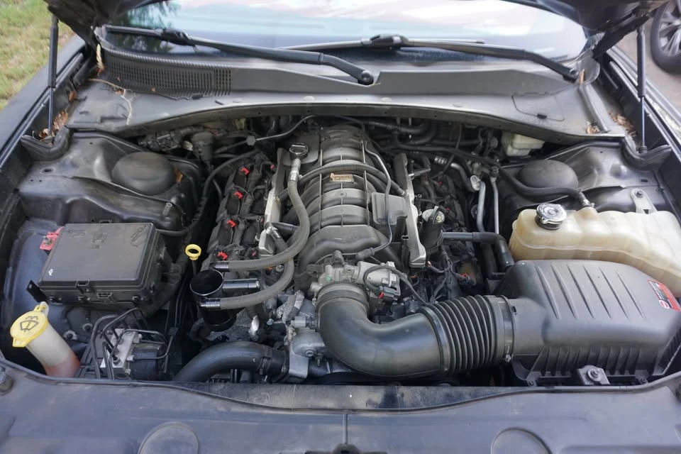2013 Dodge Charger 7th Gen - Image 6 of 12
