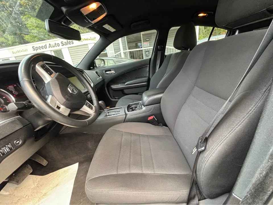 2013 Dodge Charger 7th Gen - Image 8 of 16