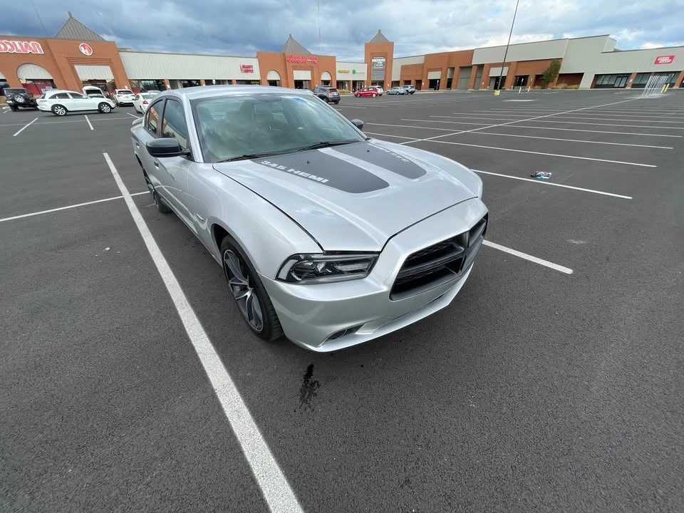 2013 Dodge Charger 7th Gen - Image 5 of 10