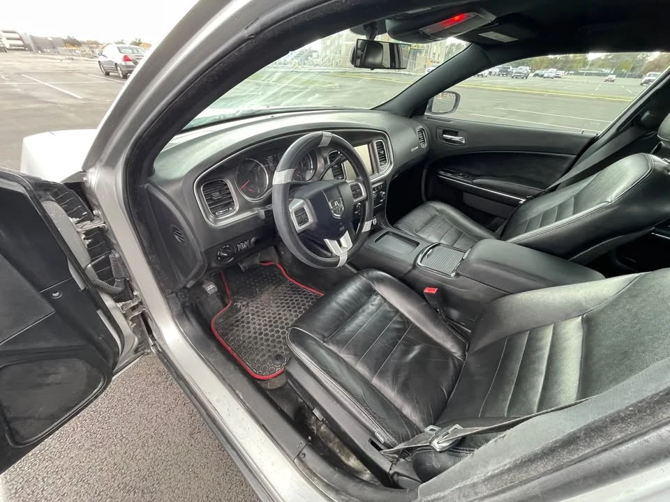 2013 Dodge Charger 7th Gen - Image 7 of 10