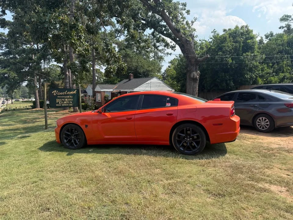 2013 Dodge Charger 7th Gen - Image 2 of 3