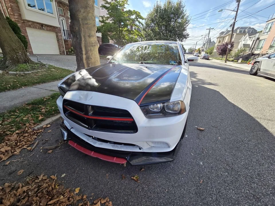 2013 Dodge Charger 7th Gen - Image 2 of 6