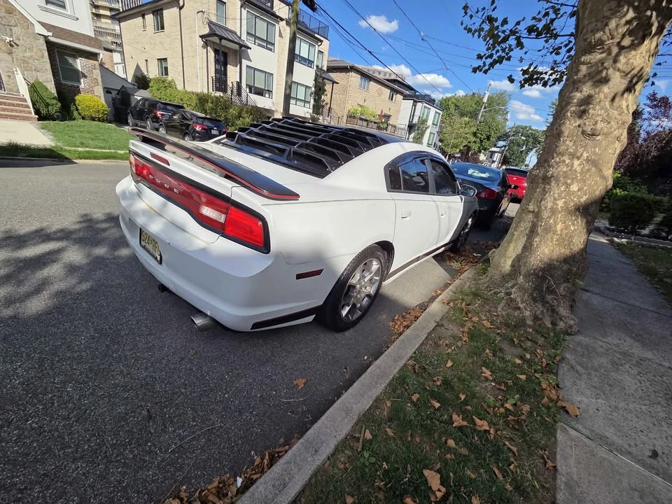 2013 Dodge Charger 7th Gen - Image 5 of 6