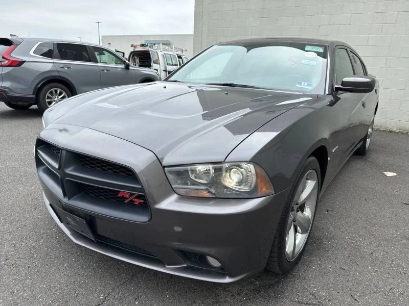 2013 Dodge Charger 7th Gen - Image 2 of 12