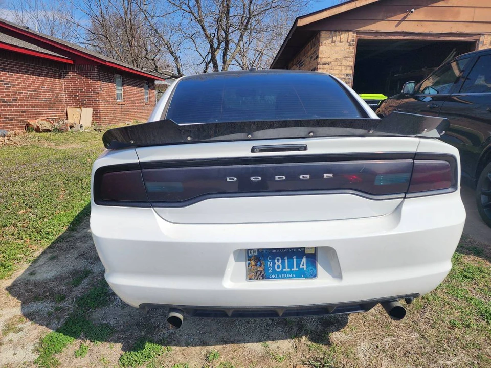 2013 Dodge Charger 7th Gen - Image 2 of 13