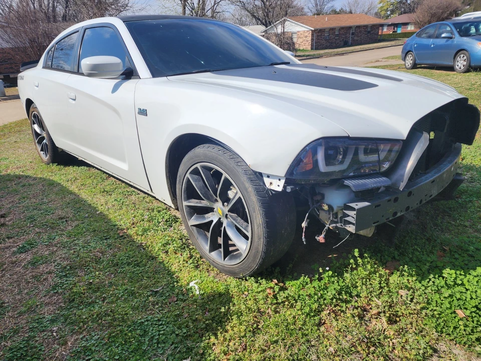 2013 Dodge Charger 7th Gen - Image 6 of 17
