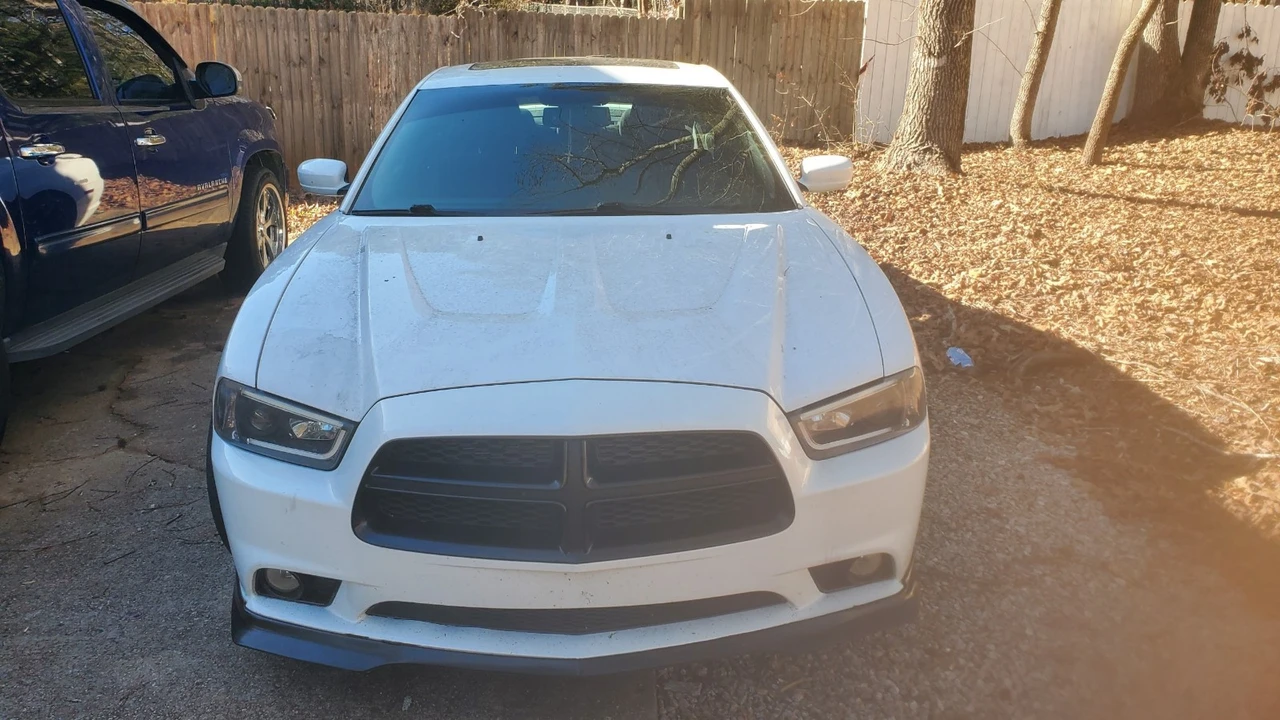 2013 Dodge Charger 7th Gen - Image 8 of 13