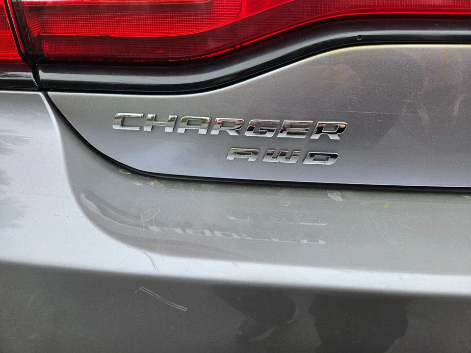 2013 Dodge Charger 7th Gen - Image 7 of 22