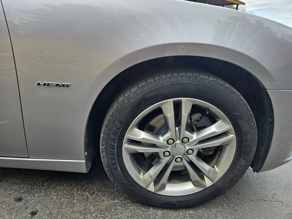2013 Dodge Charger 7th Gen - Image 4 of 22
