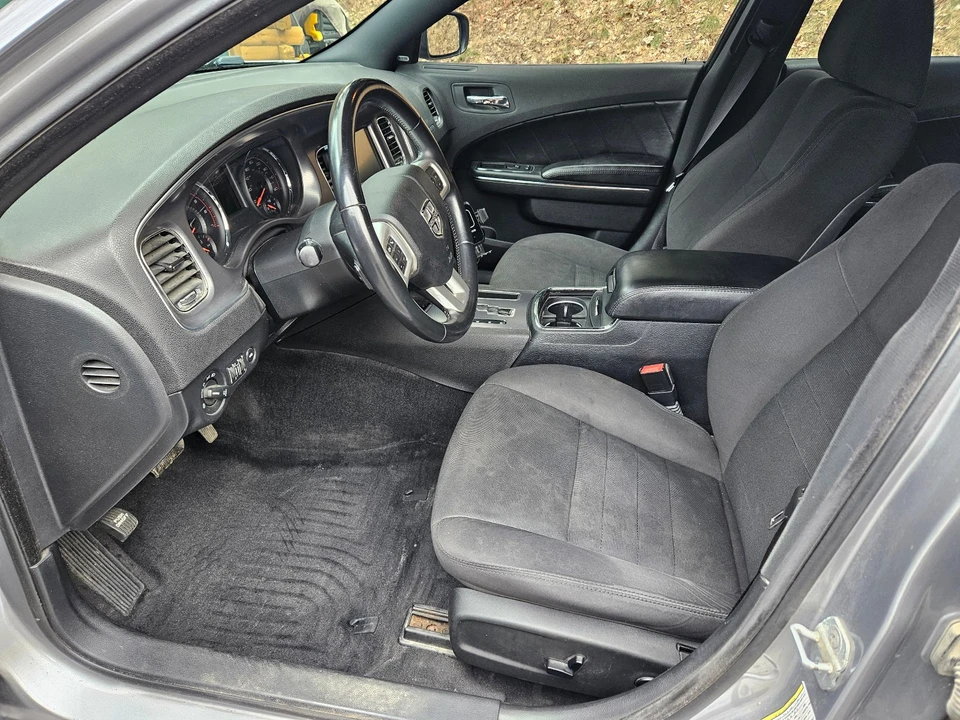 2013 Dodge Charger 7th Gen - Image 10 of 22