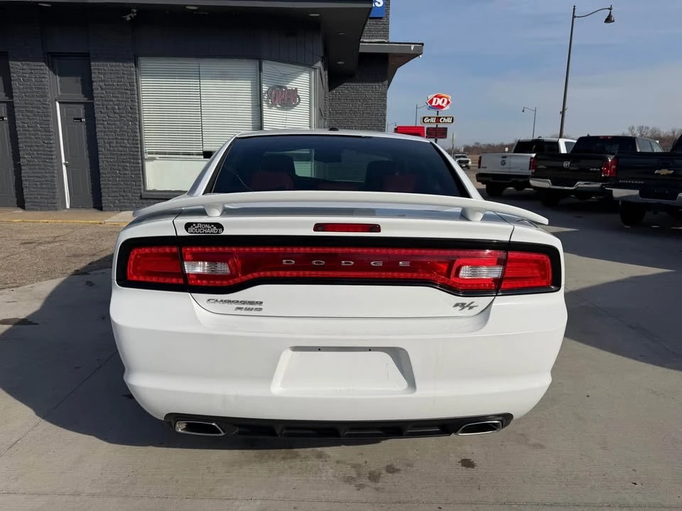2013 Dodge Charger 7th Gen - Image 19 of 20