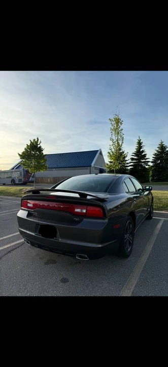 2013 Dodge Charger 7th Gen - Image 3 of 4