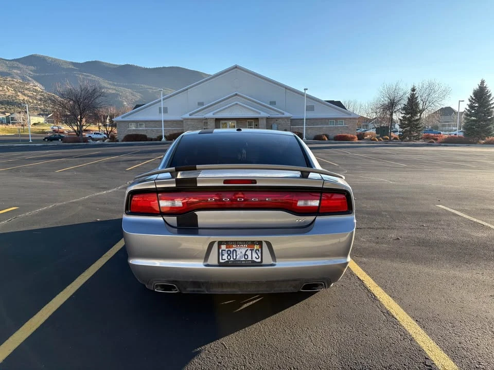 2013 Dodge Charger 7th Gen - Image 3 of 10