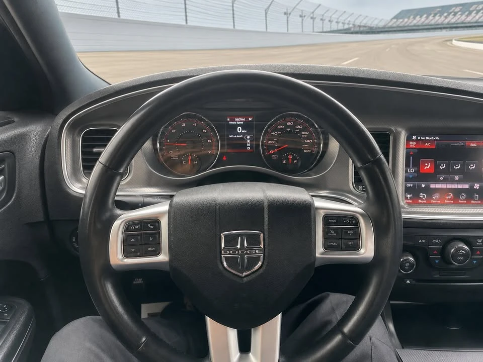 2013 Dodge Charger 7th Gen - Image 9 of 20