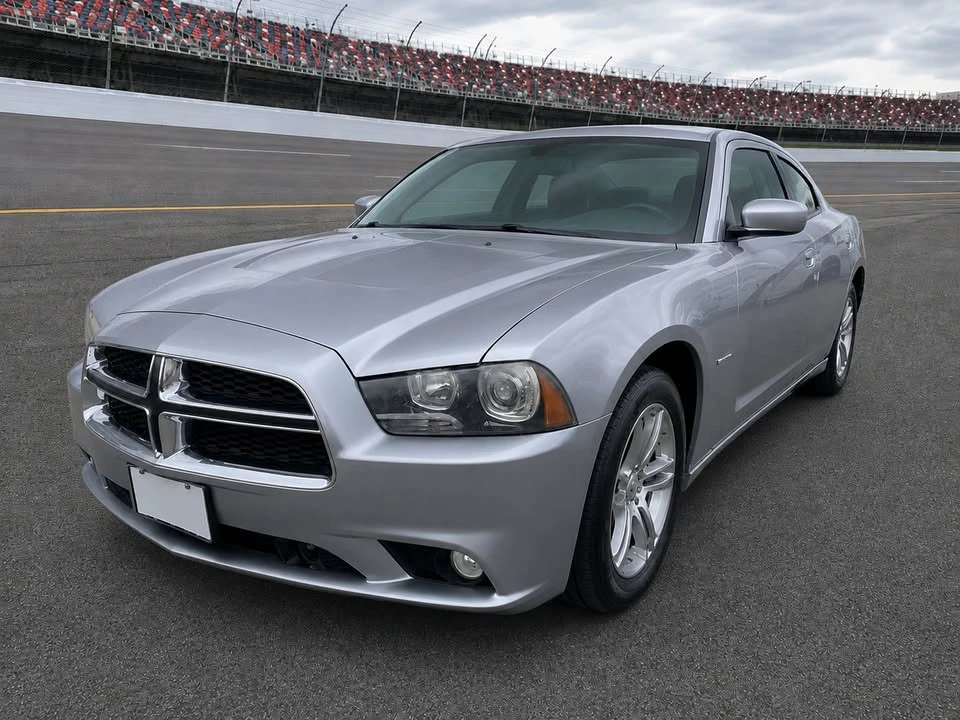 2013 Dodge Charger 7th Gen - Image 4 of 20