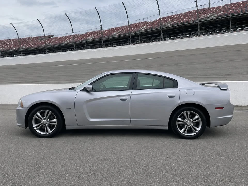 2013 Dodge Charger 7th Gen - Image 5 of 20