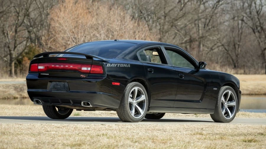 2013 Dodge Charger 7th Gen - Image 12 of 14