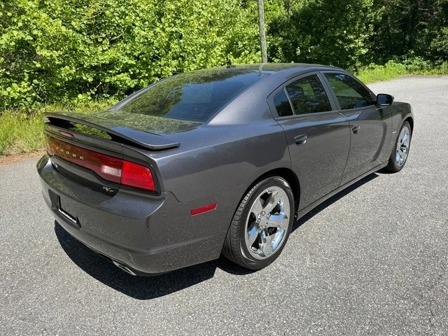2013 Dodge Charger 7th Gen - Image 6 of 31