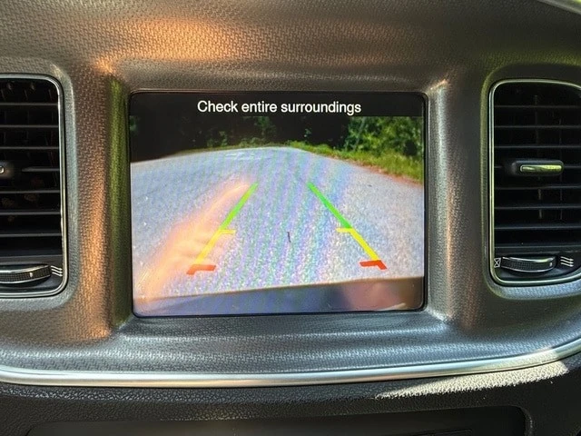 2013 Dodge Charger 7th Gen - Image 27 of 31