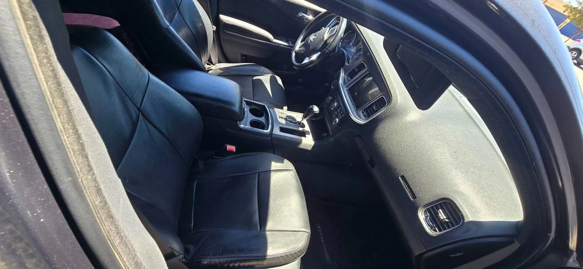 2013 Dodge Charger 7th Gen - Image 10 of 13
